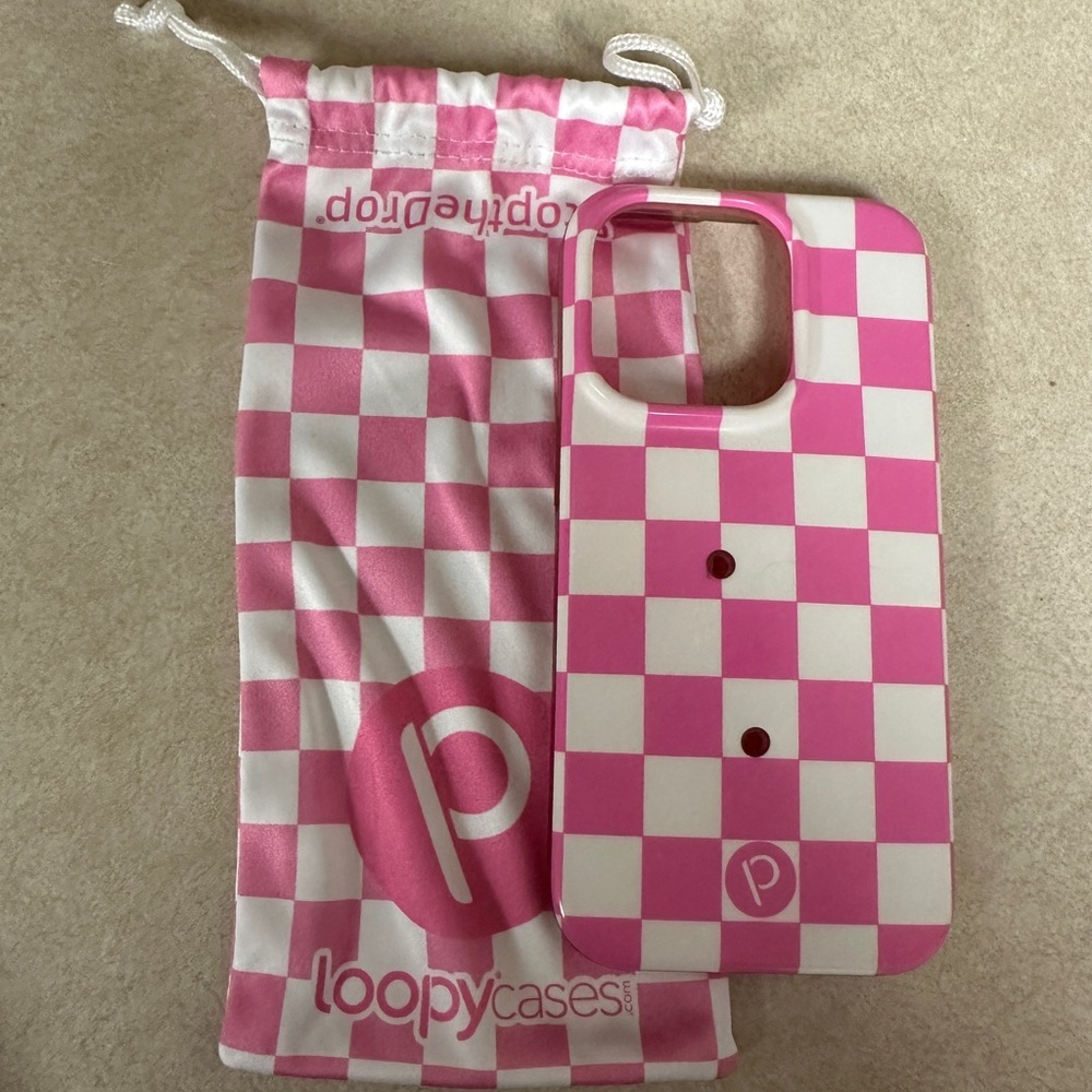 COPY - Loopy case hot pink checkered 14 pro righty